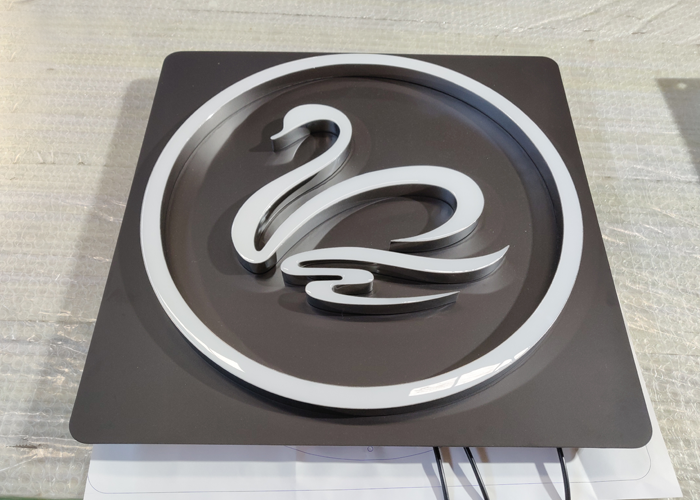 柯赛标识发光字厂家分享:LED树脂发光字制作特点 柯赛标识发光字厂家分享:LED树脂发光字制作特点