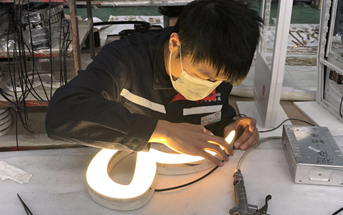 如何解决LED发光字灯组使用寿命短的问题 如何解决LED发光字灯组使用寿命短的问题