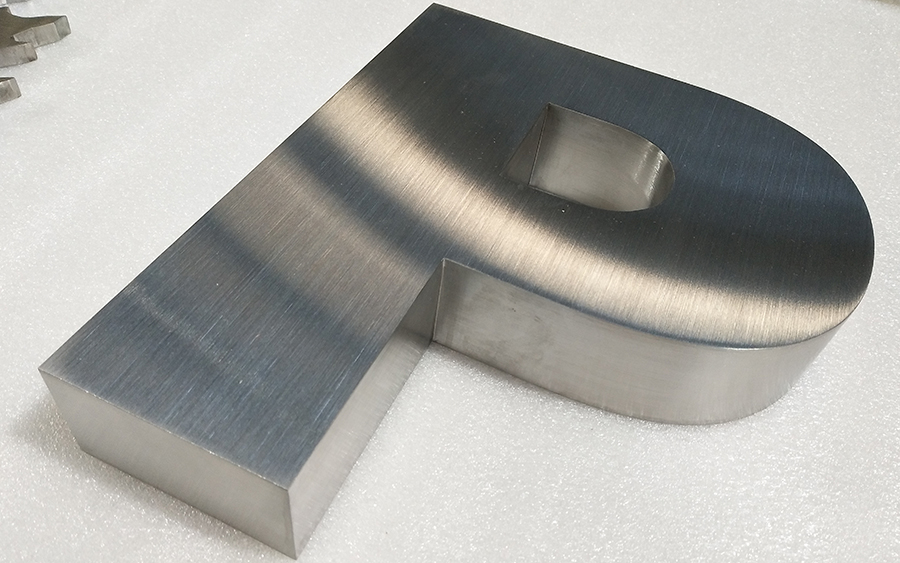 不锈钢发光字字壳表面清洗方法详解