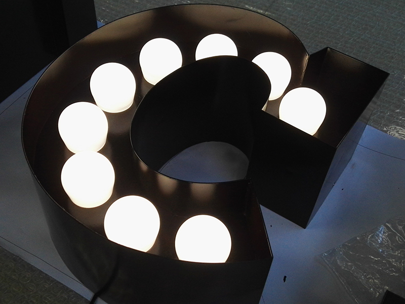 灯泡发光字的概念和特点是什么 灯泡发光字的概念和特点是什么