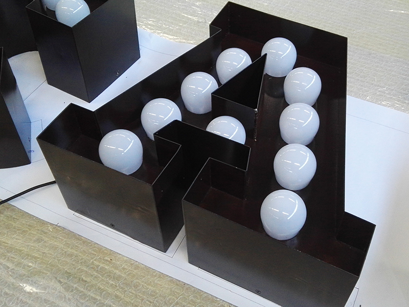 LED灯泡发光字生产需要的材料和制作流程步骤有哪些? LED灯泡发光字生产需要的材料和制作流程步骤有哪些?