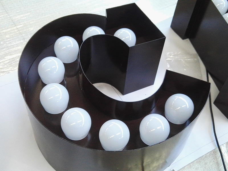 LED灯泡发光字制作方法有哪些 LED灯泡发光字制作方法有哪些