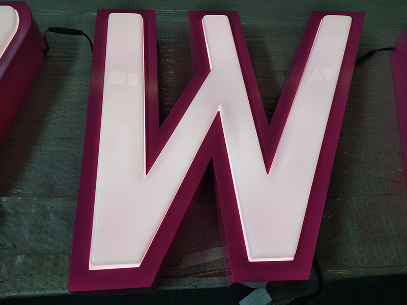 吸塑发光字制作工艺特点分析研究 吸塑发光字制作工艺特点分析研究