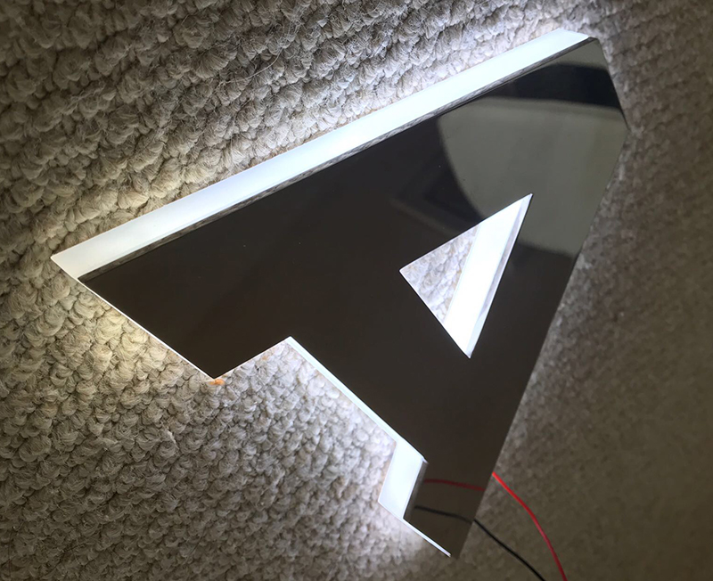 LED发光字生产制作的4个注意事项 LED发光字生产制作的4个注意事项