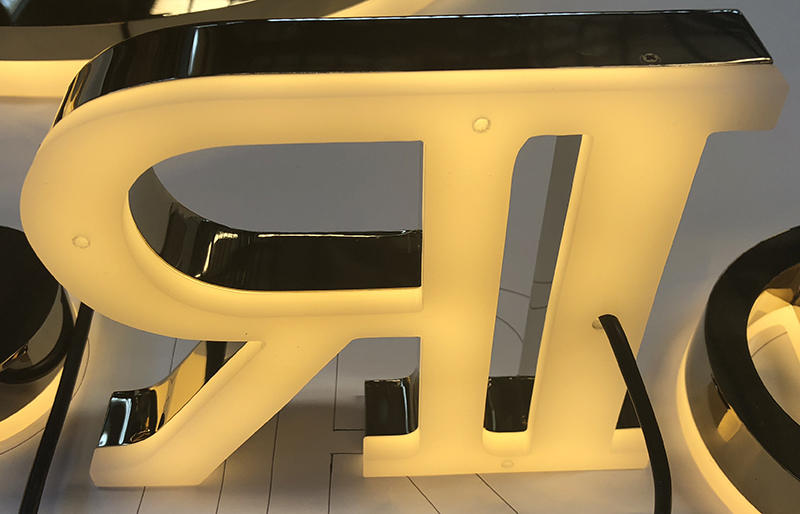 LED发光字与传统发光字的区别有哪些？