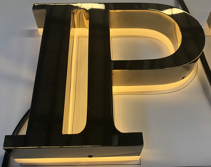 有关户外LED发光字防水的4个要点分析