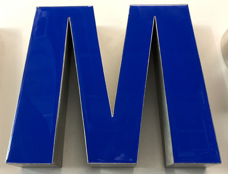 树脂发光字制作方法和注意事项