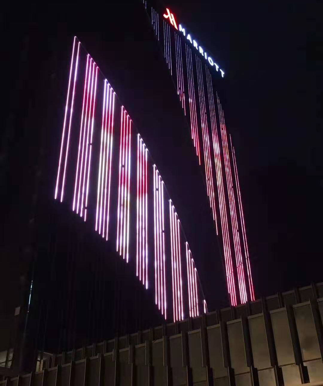 LED楼宇发光字亮化工程做预算要考虑哪些因素?