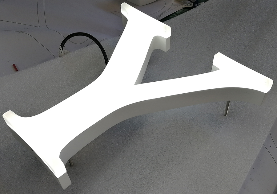 LED迷你发光字的价格是由哪些因素决定的？