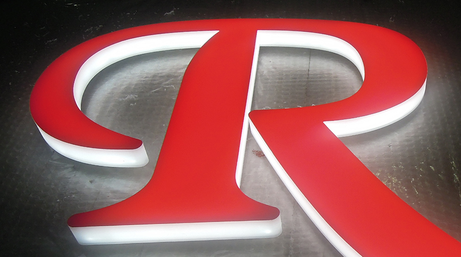 判断LED迷你发光字质量的三个方面