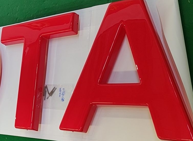 LED吸塑发光字的7大优势分析