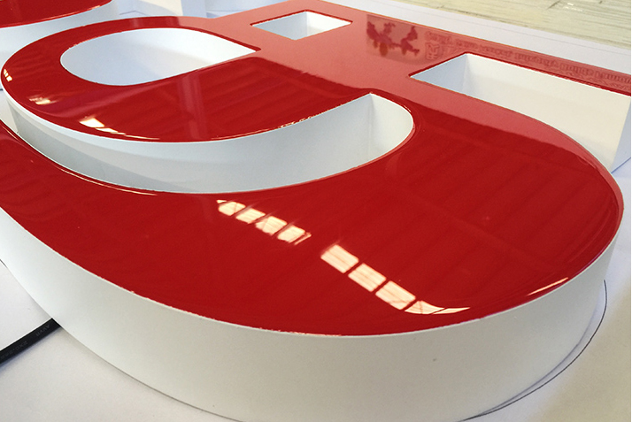 LED树脂发光字发黄的原因和解决方案 LED树脂发光字发黄的原因和解决方案