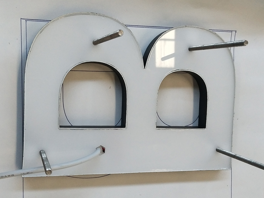 几种常见的LED发光字安装方法分享