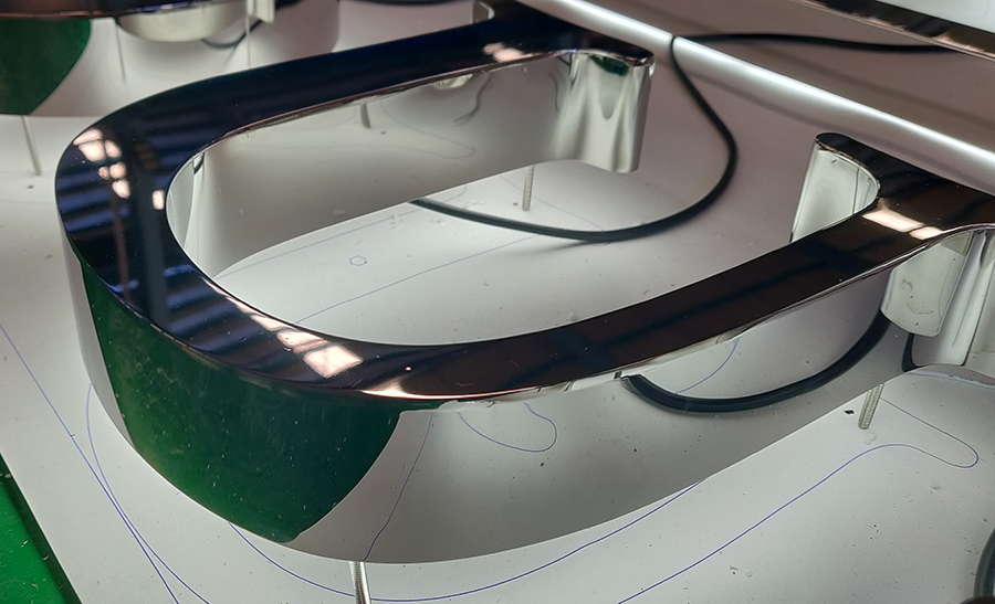 LED发光字制作方法和使用寿命问题分析