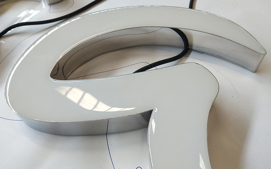 LED发光字安装与固定方法分别有哪几种？