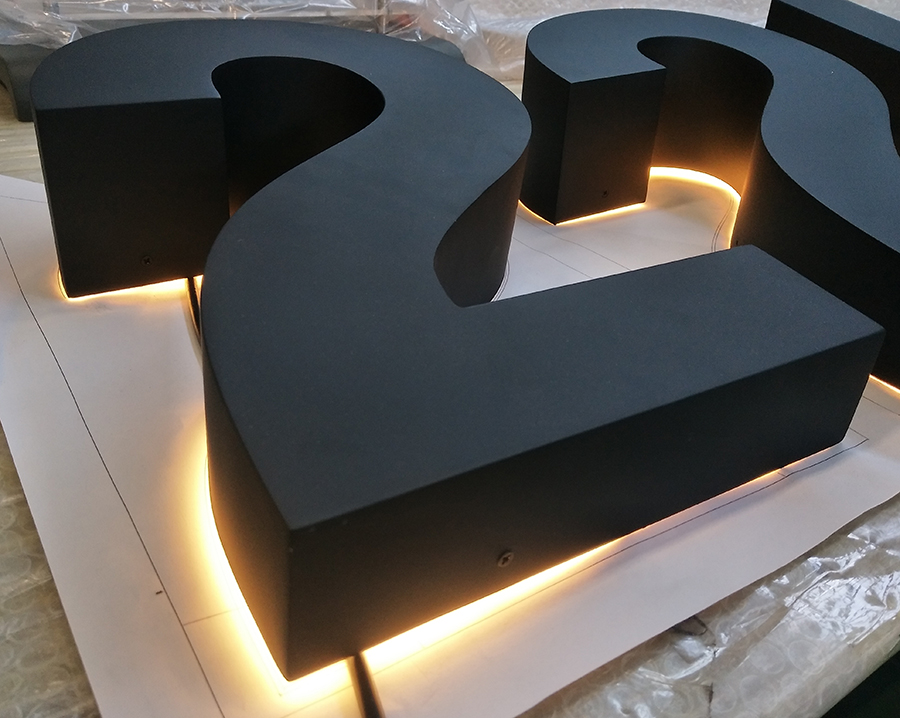 LED背发光字作为招牌的几个常识分析 LED背发光字作为招牌的几个常识分析