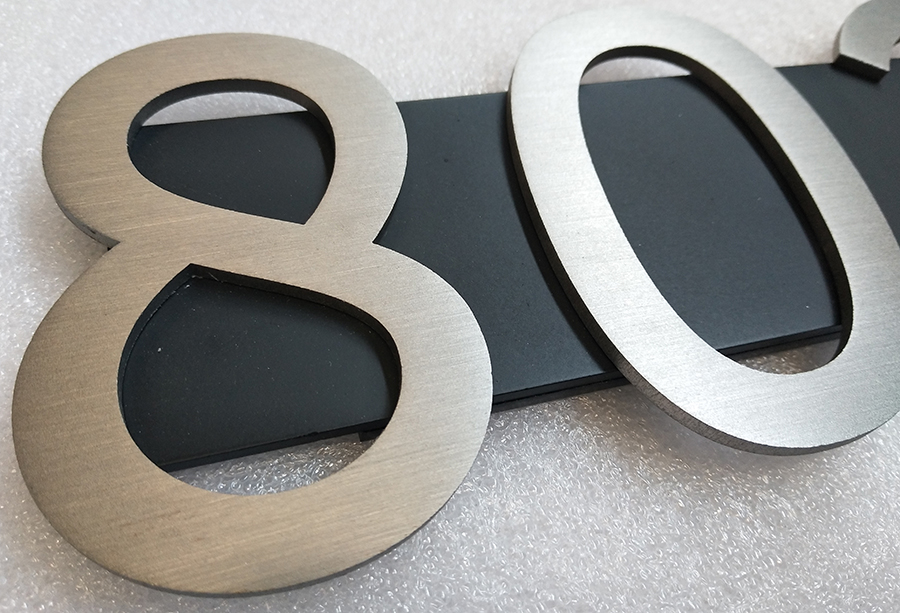 LED精工不锈钢发光字制作流程与优点分析