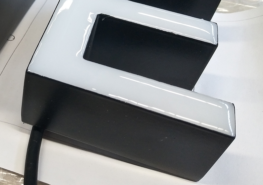 LED发光字色彩出现偏差的原因有哪些？