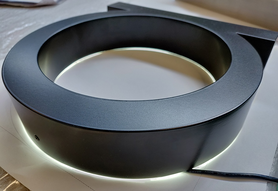 LED铁皮发光字的三个特点优点是什么？