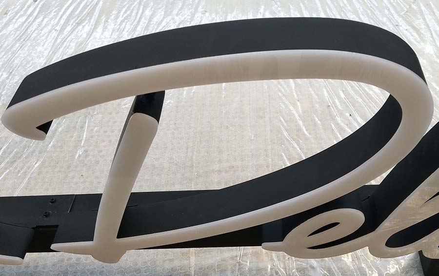 精品发光字的特点和优点分析