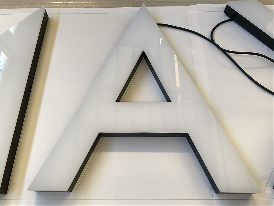 前发光字主要包含哪些种类？