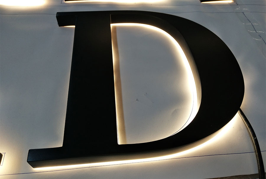 LED背发光字制作工艺主要有哪些？