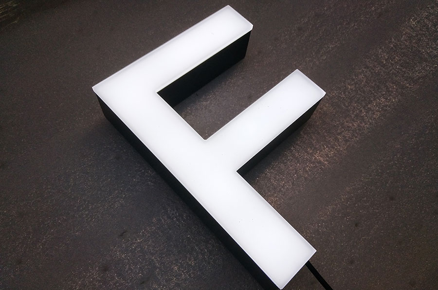 亚克力发光字制作工艺分析