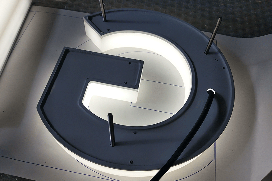 选择亚克力迷你发光字的主要原因