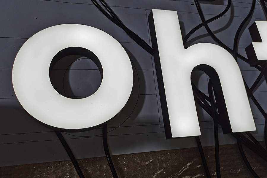 怎么判断迷你发光字制作质量？