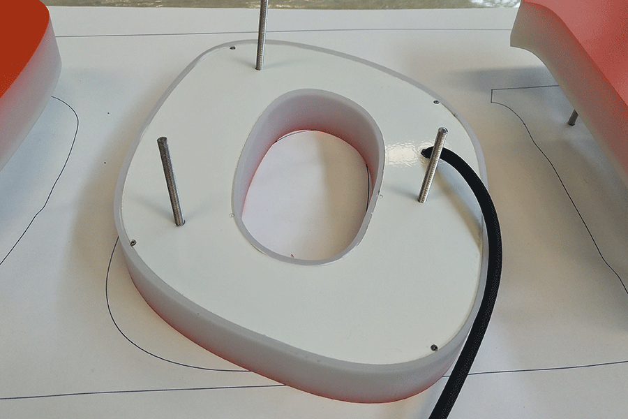 LED发光字亮度跟哪些因素有关联？