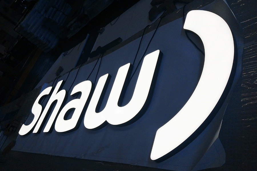 发光字字体设计在不同应用场景怎么做比较好？