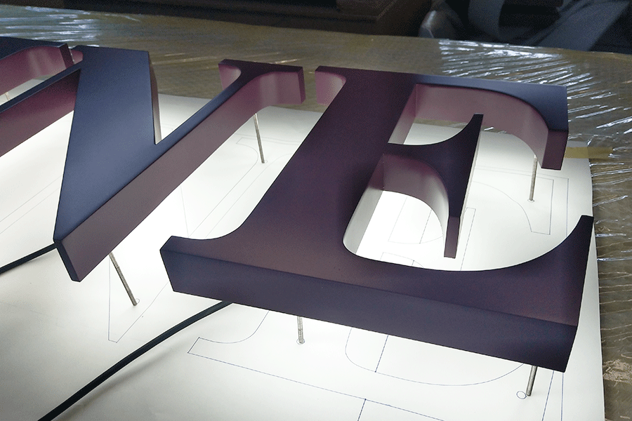 怎么选用合适的发光标识广告字? 怎么选用合适的发光标识广告字?