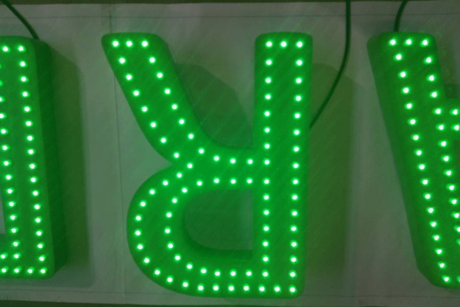 穿孔字发光标识制作有什么注意事项? 穿孔字发光标识制作有什么注意事项?