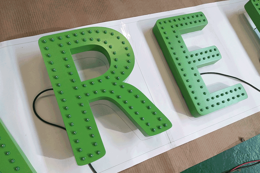 穿孔字设计制作具备哪些优质特点? 穿孔字设计制作具备哪些优质特点?