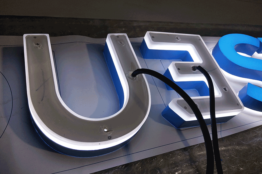 前后发光字设计制作有什么优点? 前后发光字设计制作有什么优点?