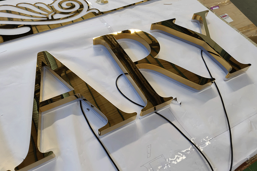 LED背发光字标识标牌制作有哪些特征？