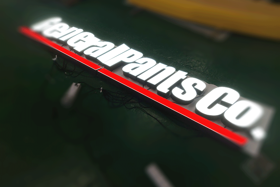 LED无边框字发光标识标牌制作有什么特色？