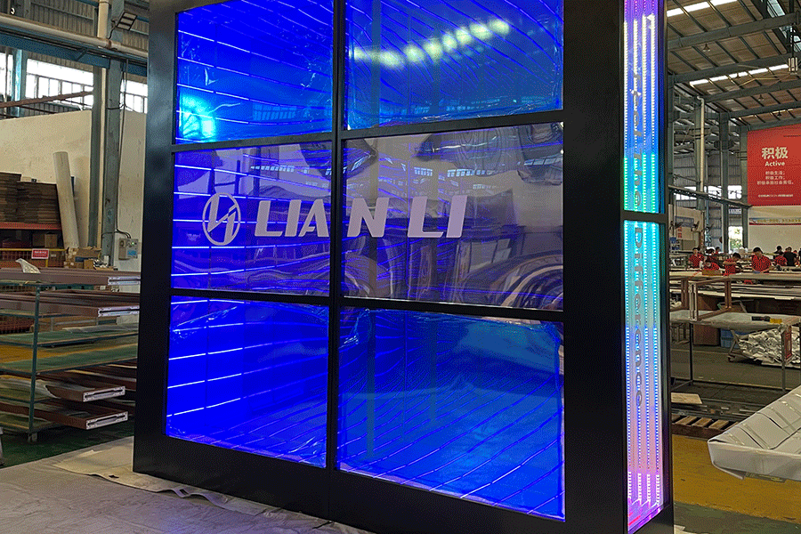 深渊镜发光字标识标牌制作有什么特点？