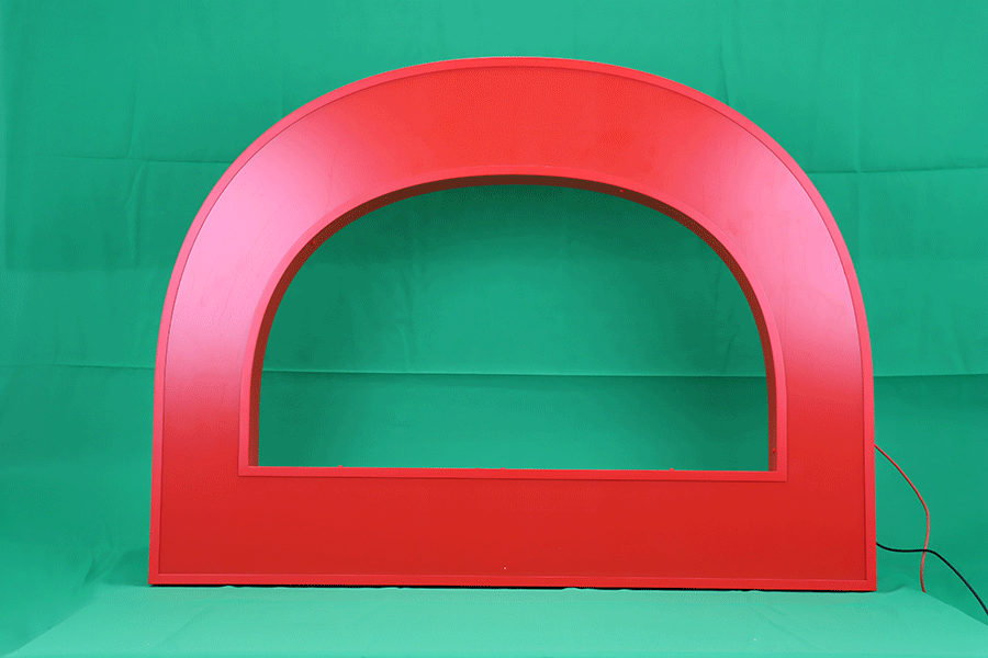 幕墙发光字标识牌设计制作有哪些特征？